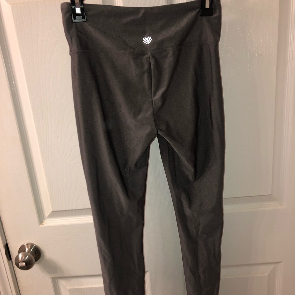 Forever 21 High- Waisted Athletic leggings